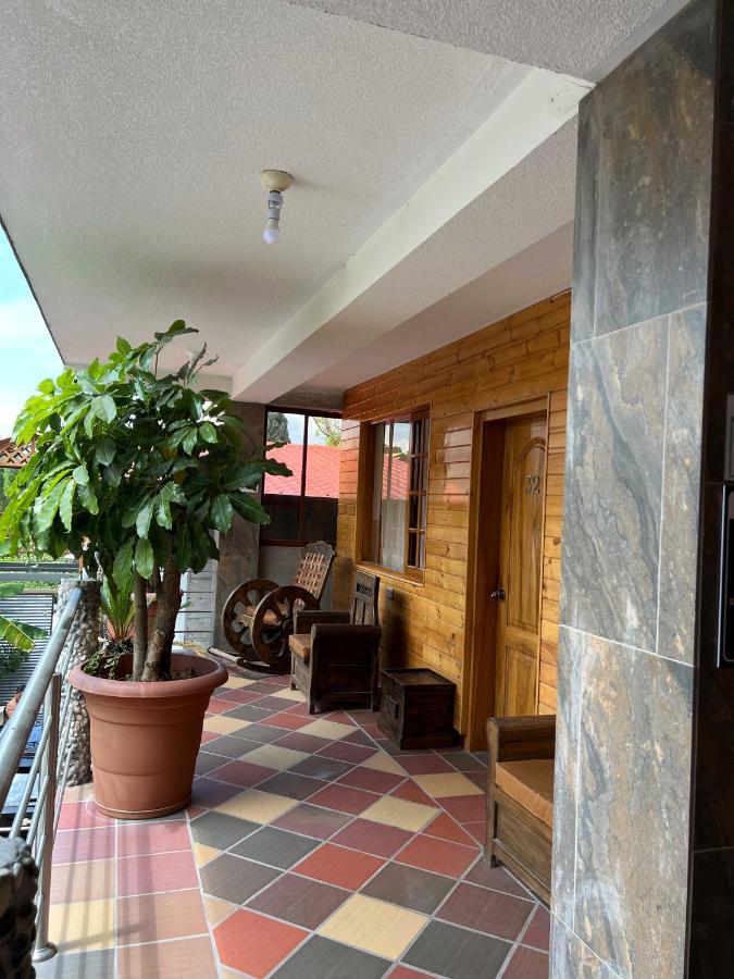 Hostal Alpachaca - New Quito Airport Tababela Buitenkant foto